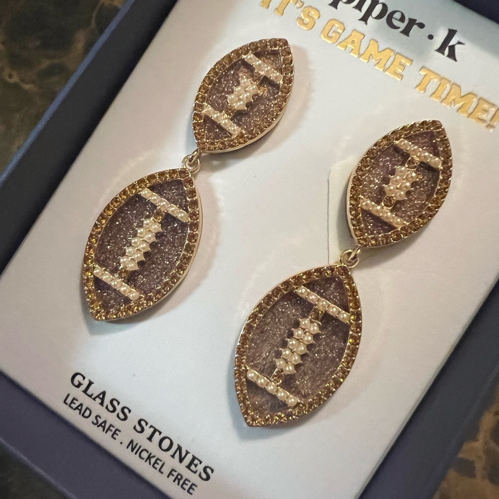 NIB Piper K Gold and Brown Glass Stone Earrings - Picture 3 of 5